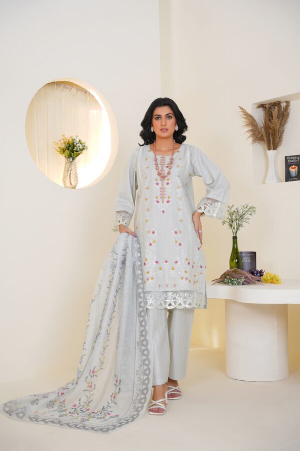 3-Piece Embroidered Dress (Article 1004) - Image 2