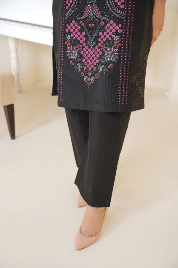 3-Piece Embroidered Dress (Article 1001) - Image 6