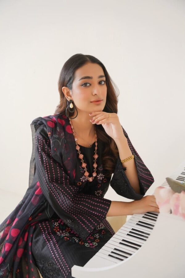 3-Piece Embroidered Dress (Article 1001) - Image 9